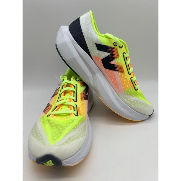New Balance FuelCell Rebel v4 WFCXLA4 White Lime Women's Size 9 - Picture 5 of 12